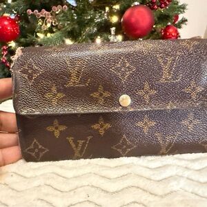 Louis Vuitton Brown and Gold Monogram Clutch